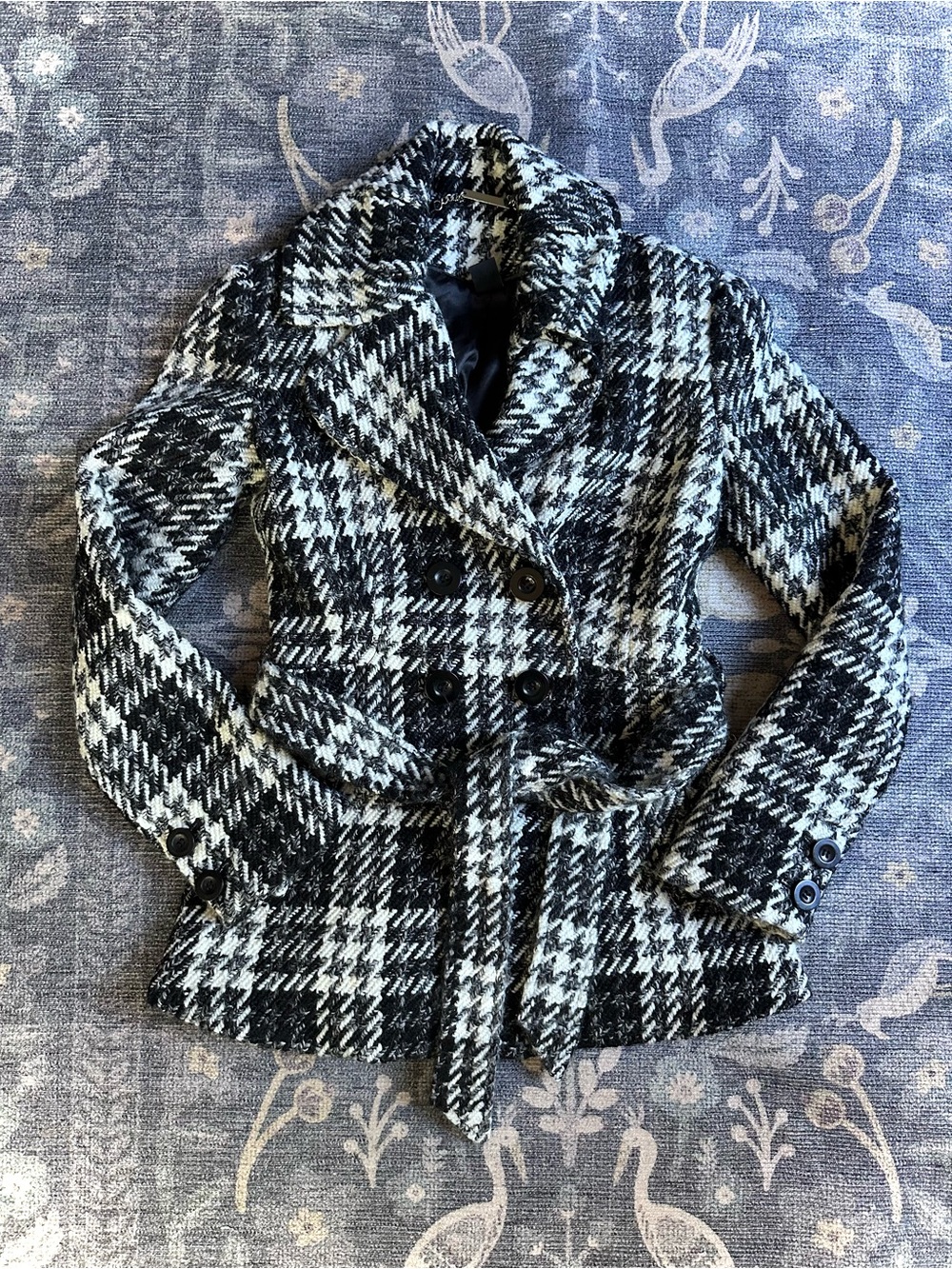White House Black Market Black & White Houndstooth Plaid Belted Pea Coat